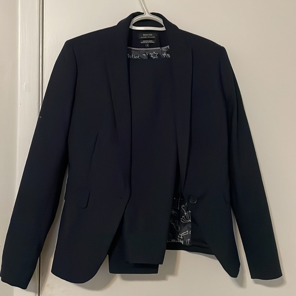 RW & Co Navy Women’s Suit in 0 - Picture 4 of 7